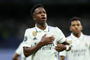 Tình hình hợp đồng của Vinicius Junior